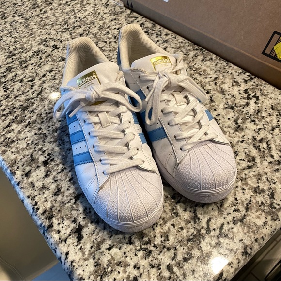 Adidas Original Superstars⭐️ - Picture 6 of 9